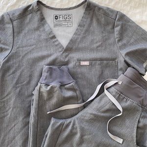 Figs Scrub Set | Graphite | S